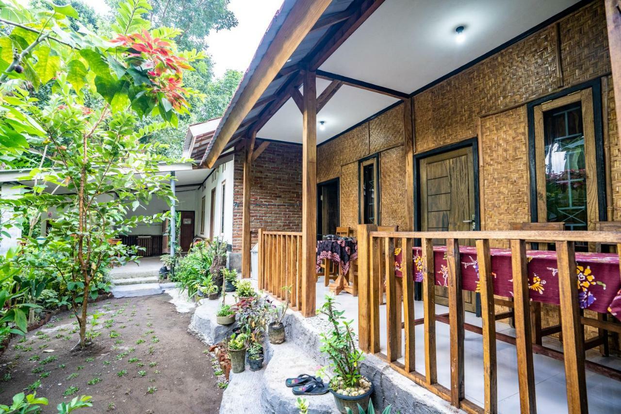 Tetebatu Indah Homestay ภายนอก รูปภาพ